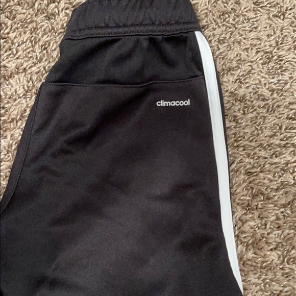 Girls Adidas Climacool Joggers Size 2xs - Picture 2 of 4